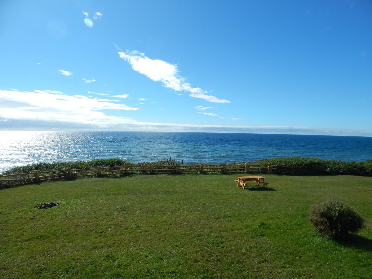 Les Chalets Brise-De-Mer Sainte-Therese-de-Gaspe 外观 照片